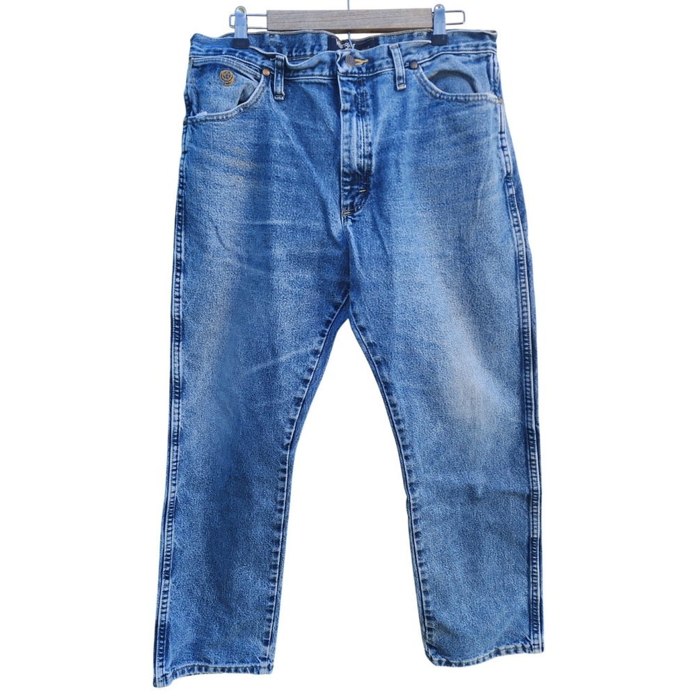 Wrangler George Strait Collection Mens Blue Denim Jeans Medium Wash Western Pant